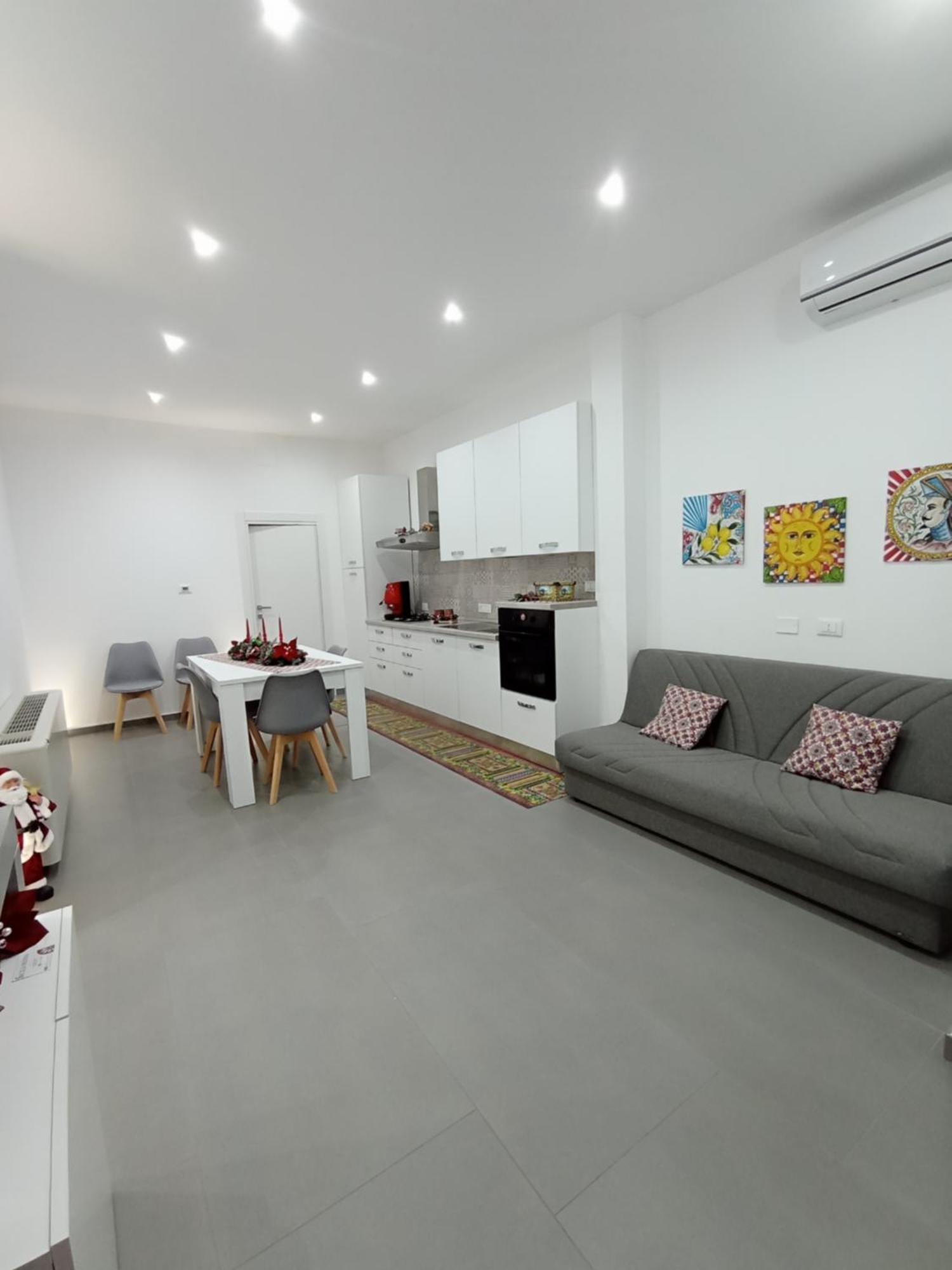 Casa Vacanze Sicilia Bedda 帕尔蒂尼科 外观 照片