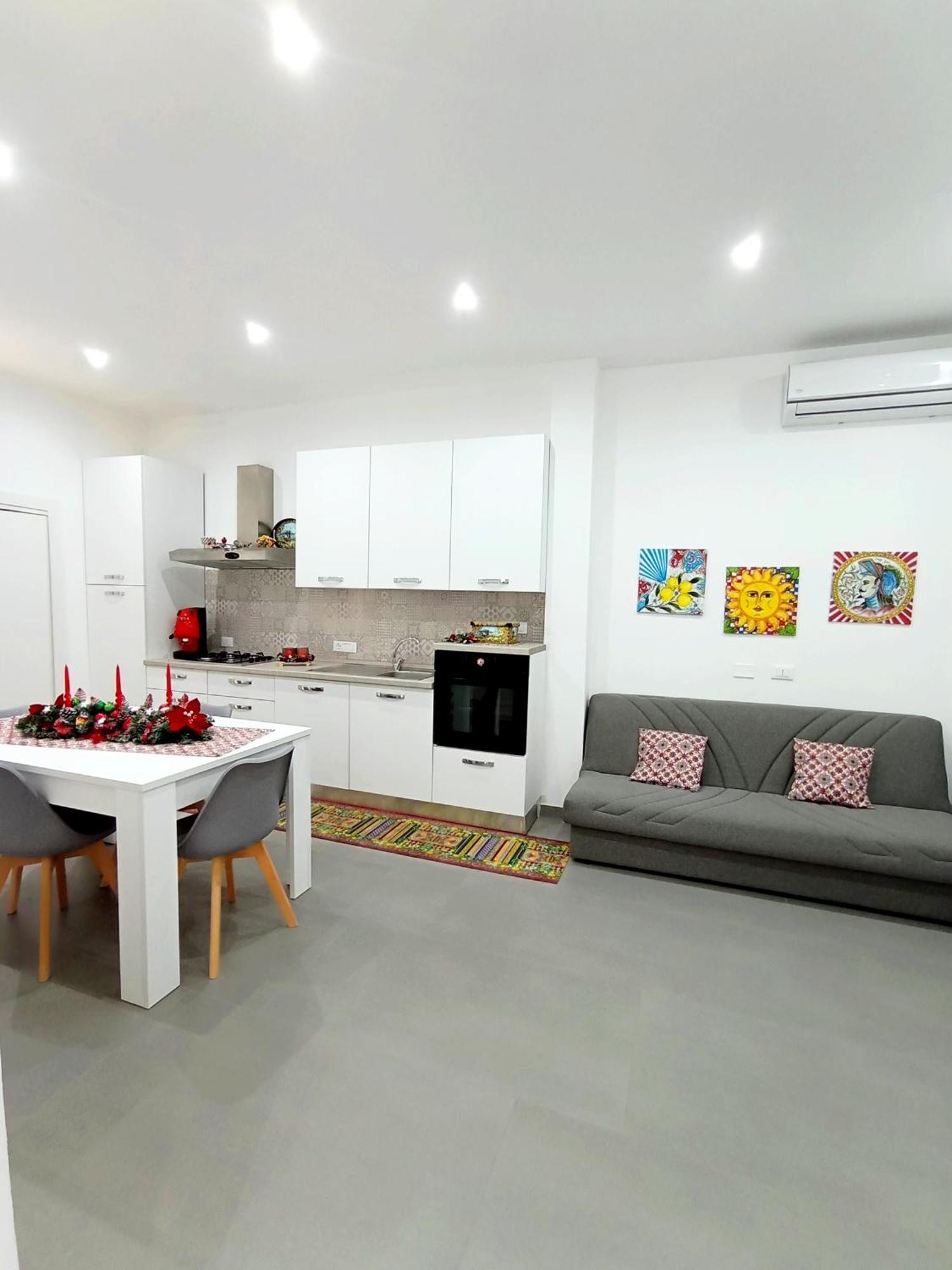 Casa Vacanze Sicilia Bedda 帕尔蒂尼科 外观 照片